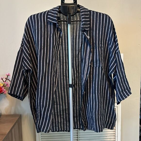 Made in Italy Blue White Striped Half 3/4 Sleeve Button Up Shirt - Picture 7 of 7